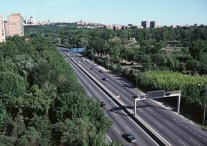 車買取・車査定の信頼と実績を誇る【公式】ティーバイティーガレージ:全国対応の無料出張査定サービス